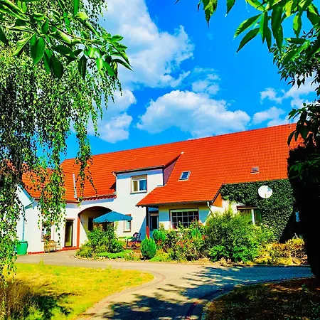 Top-Moderne Ferienwohnung Und Apartments Auf Frueherem Wunderschoenen Bauernhof Im Elbe-Elster-Kreis In Brandenburg Bei Herzberg-Elster, Schoenewalde, Holzdorf Extérieur photo