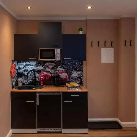 Top-Moderne Ferienwohnung Und Apartments Auf Frueherem Wunderschoenen Bauernhof Im Elbe-Elster-Kreis In Brandenburg Bei Herzberg-Elster, Schoenewalde, Holzdorf Extérieur photo