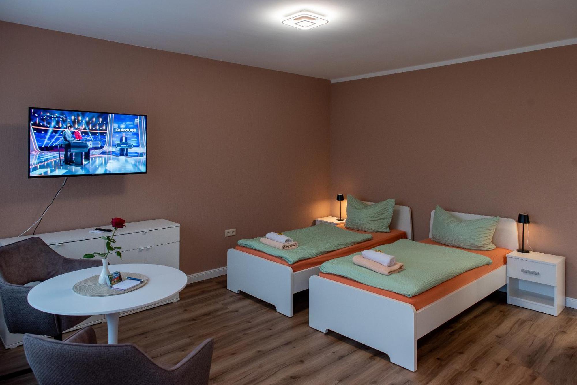 Top-moderne Und Auf Frueherem Wunderschoenen Bauernhof Im Elbe-elster-kreis In Brandenburg Bei Herzberg-elster, Schoenewalde, Holzdorf Appartement Schönewalde