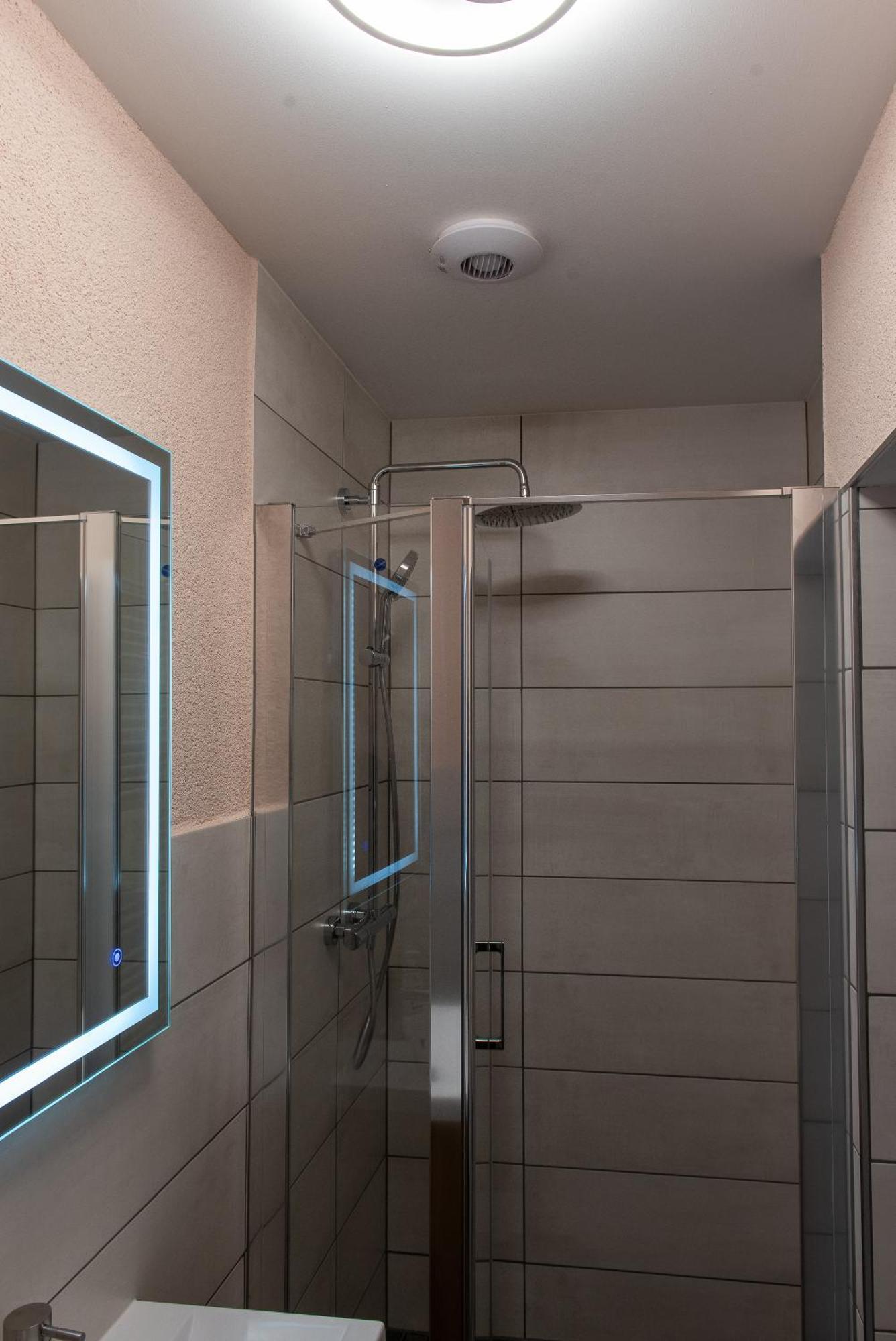 Top-moderne Und Auf Frueherem Wunderschoenen Bauernhof Im Elbe-elster-kreis In Brandenburg Bei Herzberg-elster, Schoenewalde, Holzdorf Appartement