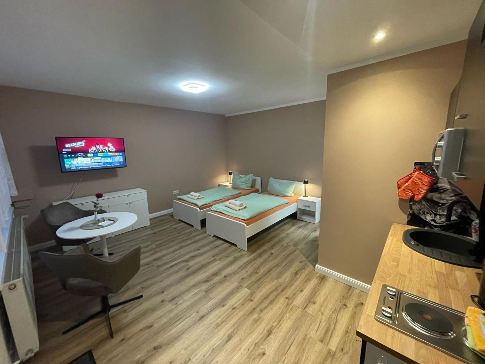 Top-moderne Und Auf Frueherem Wunderschoenen Bauernhof Im Elbe-elster-kreis In Brandenburg Bei Herzberg-elster, Schoenewalde, Holzdorf Appartement Schönewalde